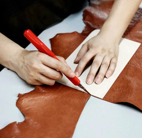 imágen corte del cuero